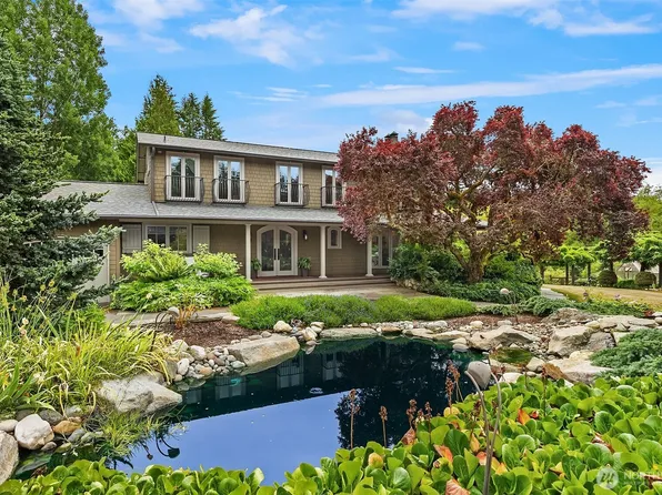 7195 NE Highschool Road, Bainbridge Island, WA 98110