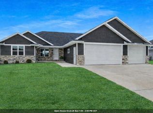 2885 Sussex Rd, Green Bay, WI 54311