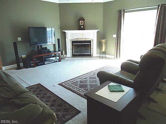 3rd image of 20258 Southampton Pkwy