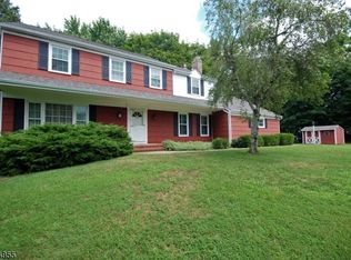 20 Blue Jay Ct, Branchburg, NJ 08876