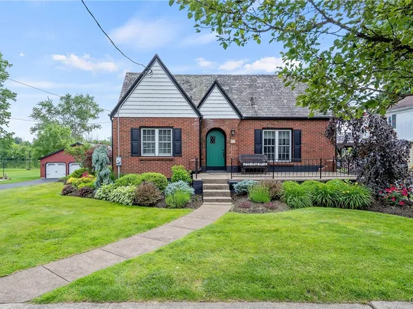 97 W Genesee St, Baldwinsville, NY 13027