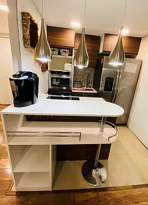 Rented by Manhattan Management Group | media 27