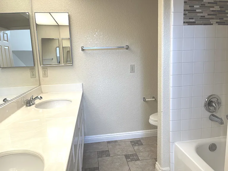 2985 Amber Dr — Photo 41