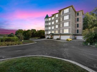 255 Holiday Rd APT 1, Coralville, IA 52241