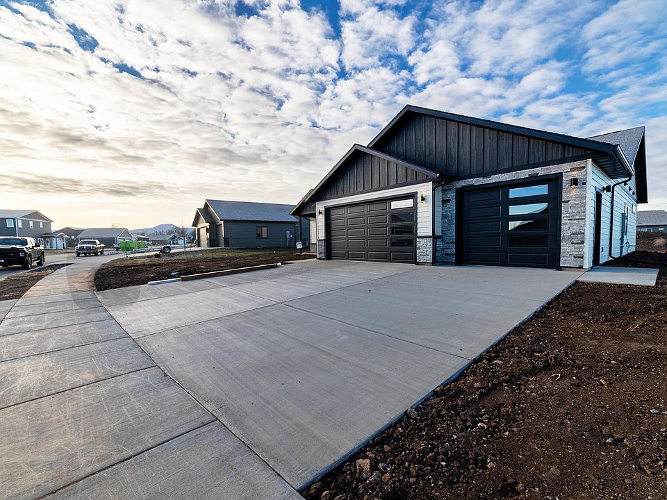 3931 Powder River Ave, Spearfish, SD 57783 Zillow
