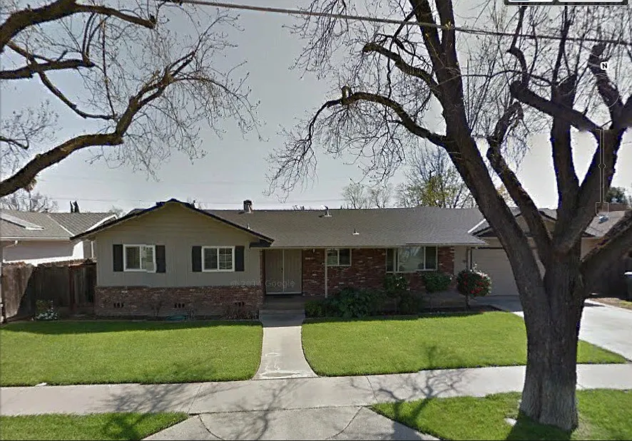 1012 Woodrow Ave photo 1