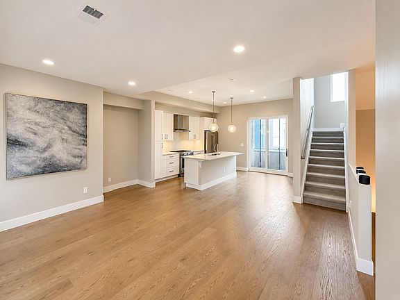 5th image of 2920 W 26th Ave Unit 3