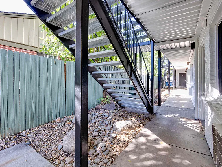 2441 S. York St. — Photo 16