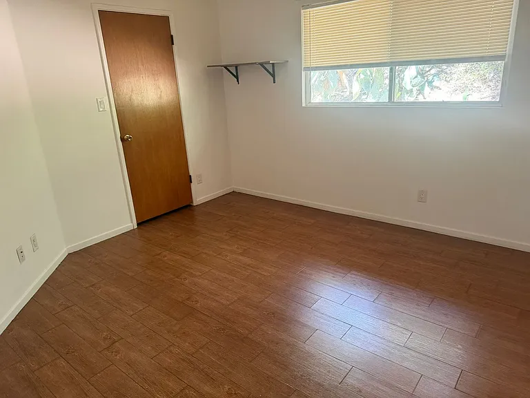 764 S University Dr — Photo 6