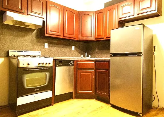 Rented by Simply Brooklyn Realty Inc | media 8