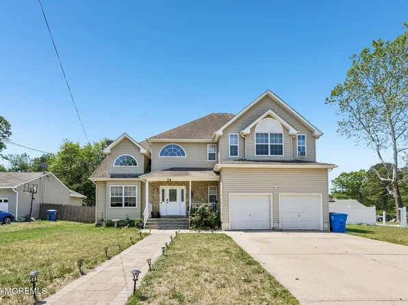 34 1st Street, Manchester, NJ 08759