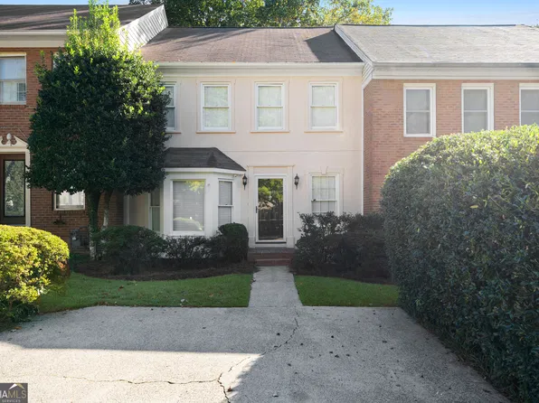 1407 Old Virginia Ct SE, Marietta, GA 30067