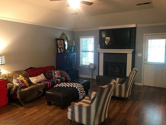 3rd image of 6881 Oak Forest Dr