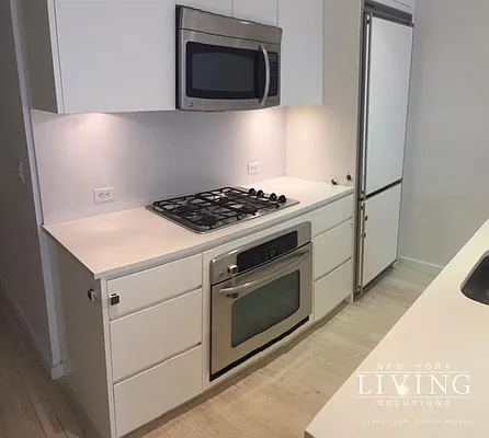 Rented by NY Living Solutions | media 62