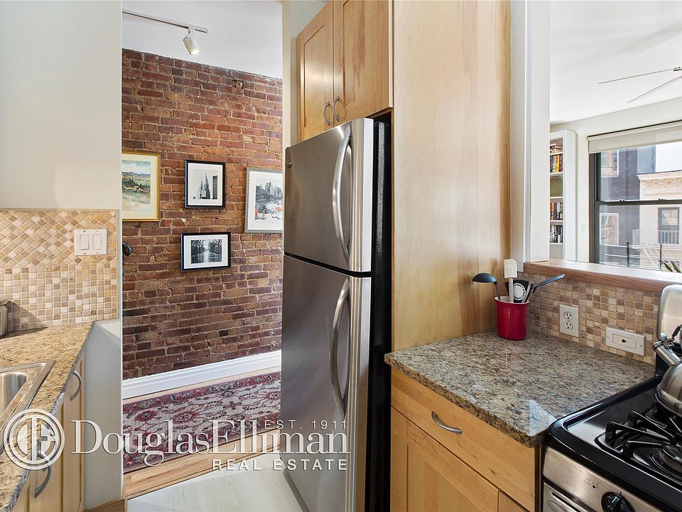 1st image of 101 W 81st St APT 405