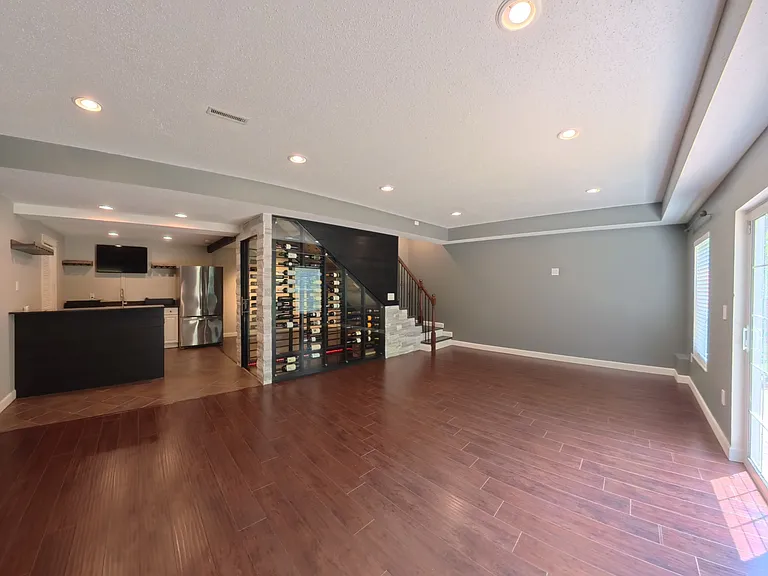 308 Windsor Forrest Rd — Photo 43