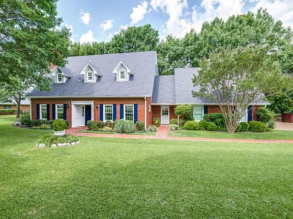 2nd image of 3621 Preston Hills Cir