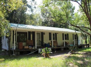 20524 David Vaughan Rd, Moss Point, MS 39562