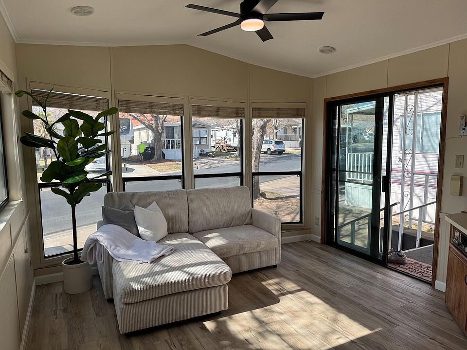 1st image of 1150 W Red Hills Pkwy Unit 21
