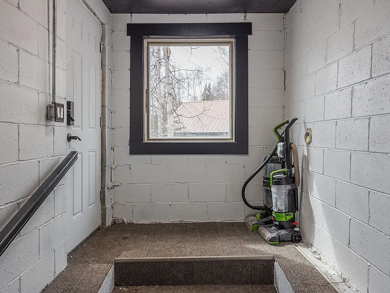 660 Gold Vein Rd — Photo 3