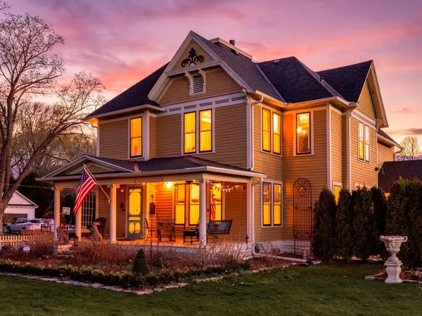 620 Pine St W, Stillwater, MN 55082