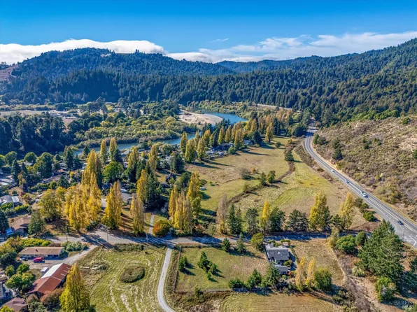 11740 Laurel Dell Avenue, Monte Rio, CA 95462