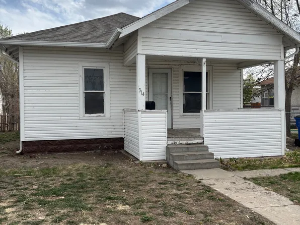 314 E 14th St, Scottsbluff, NE 69361