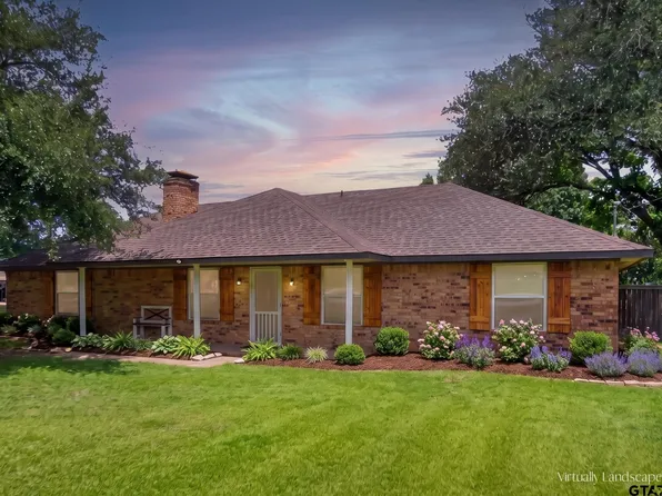 709 S Oak St, Van, TX 75790
