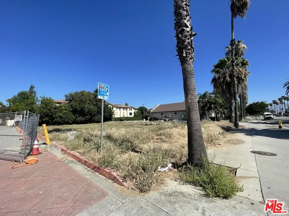 1447 S Garey Ave, Pomona, CA 91766