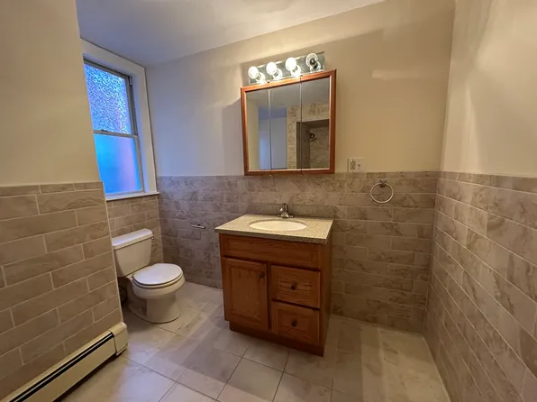 122 Jewett Avenue image 16 of 17