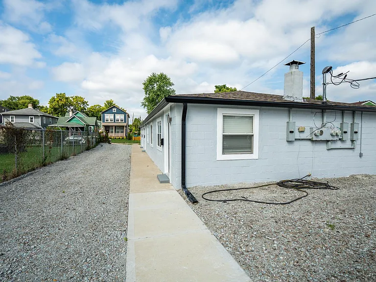 1631 Columbia Ave #A — Photo 25