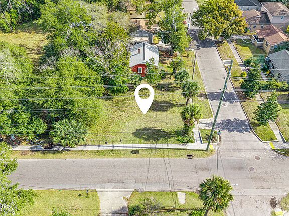 2nd image of 1705 E 24TH Street