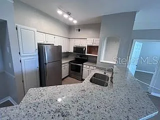 3468 Soho St #B02 — Photo 8
