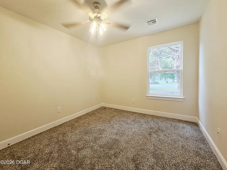 3915 S Wisconsin Ave — Photo 5