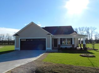 68 Flip Flop Cir, Four Oaks, NC 27524