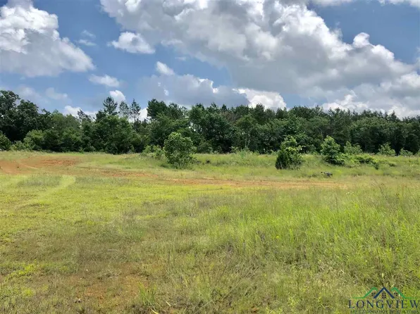 601 Fm 161 S, Hughes Springs, TX 75656