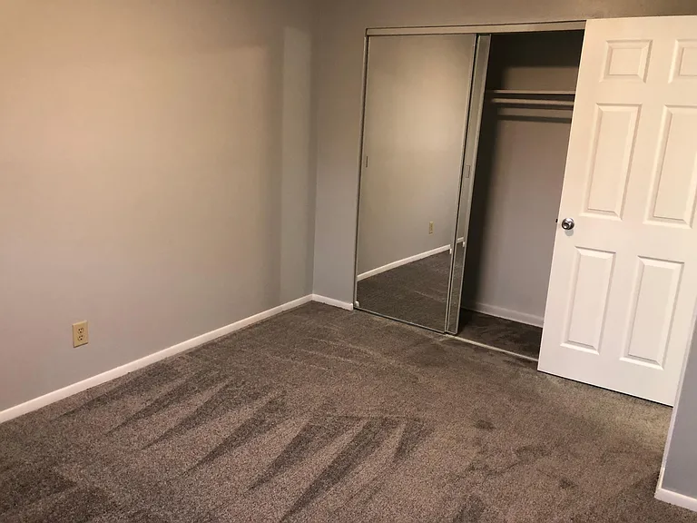 9285 Nieman Rd — Photo 10