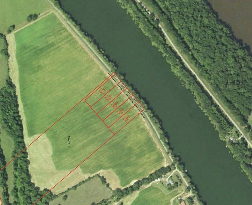 2nd image of 1 Long Lake Rd