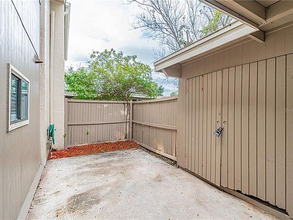 3rd image of 8013 Peach Dr #8013