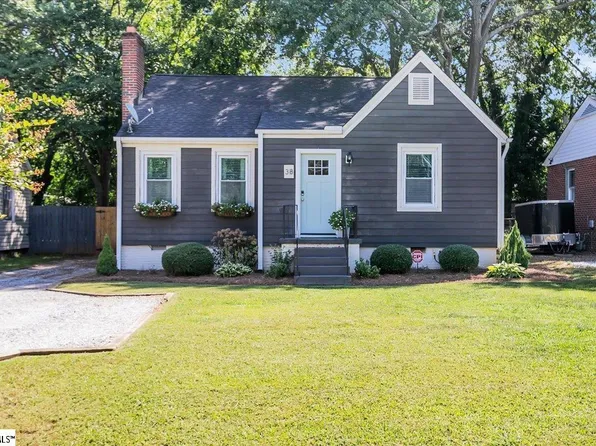 38 Sycamore Dr, Greenville, SC 29607