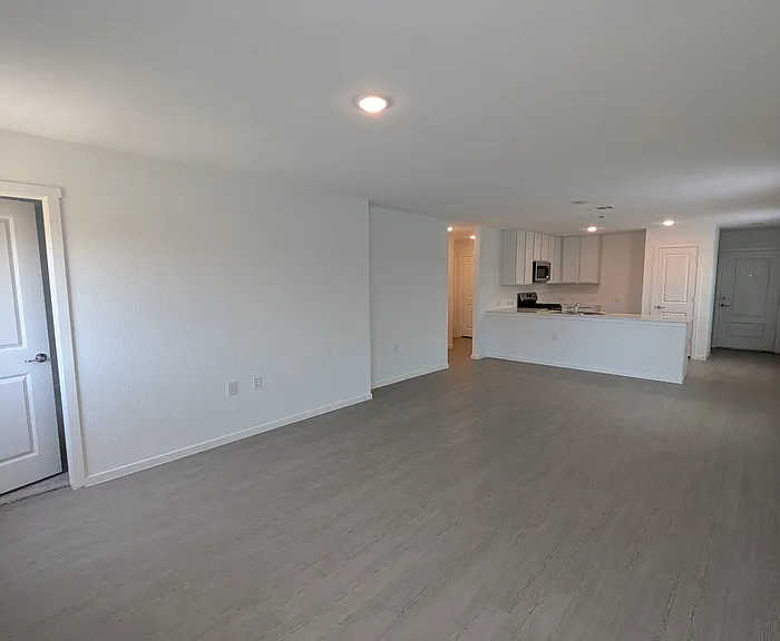 6023 Skipping Way — Photo 16
