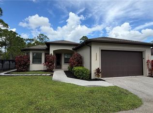 2725 56th Ave NE, Naples, FL 34120