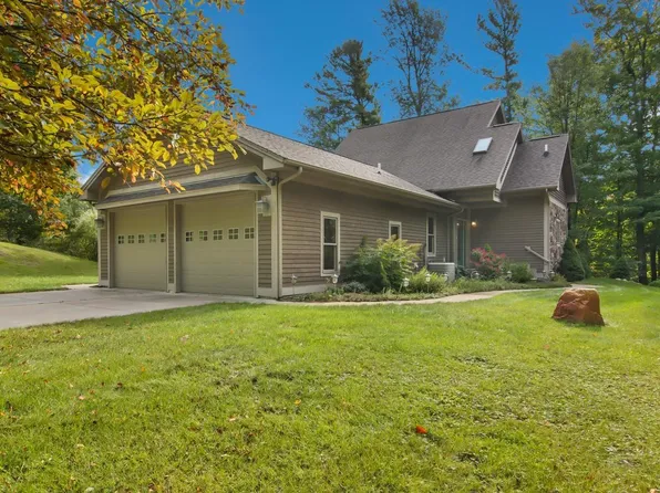 6494 Orchard Hwy, Manistee, MI 49660