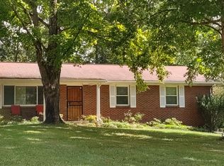 2328 Laurinda Rd, Knoxville, TN 37914