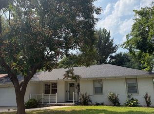 1232 W Berkeley St, Springfield, MO 65807