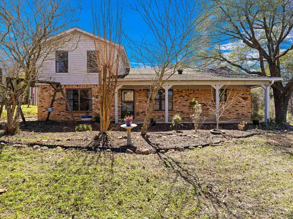 2718 E Cotton St, Longview, TX 75602