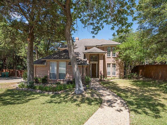 2nd image of 807 Timber Ridge Dr