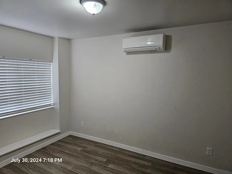 4016 Hoyt Ave #B — Photo 14