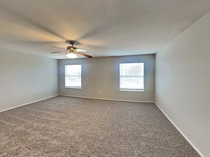 8209 Swan Park Dr — Photo 23