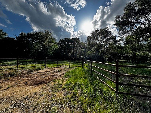 1st image of County Road 1000 County Road 1000 Rd